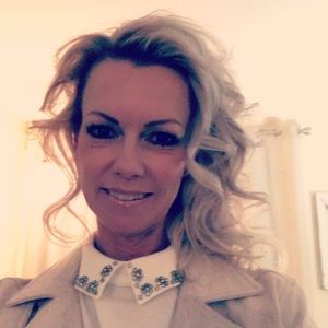 Meet your Posher, Robyn